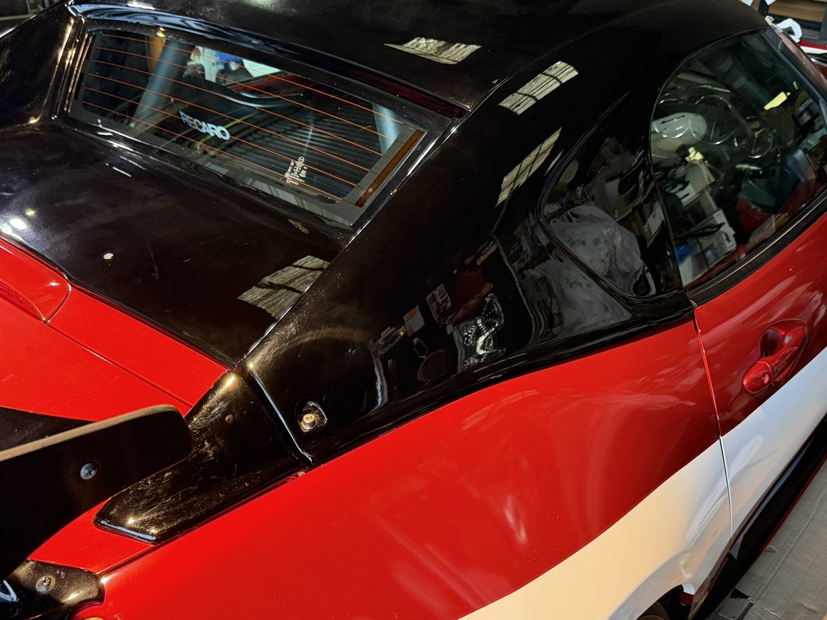 ガレージベリーさんのNDロードスター用ハードトップひとまず完成
ガラスはRF純正使用

洗車して磨かないとめちゃ汚い、、、

気になってる方は来週末のマツ耐すごうで見てみてくださいな

<a href="/garagevary/">ガレージベリー</a>