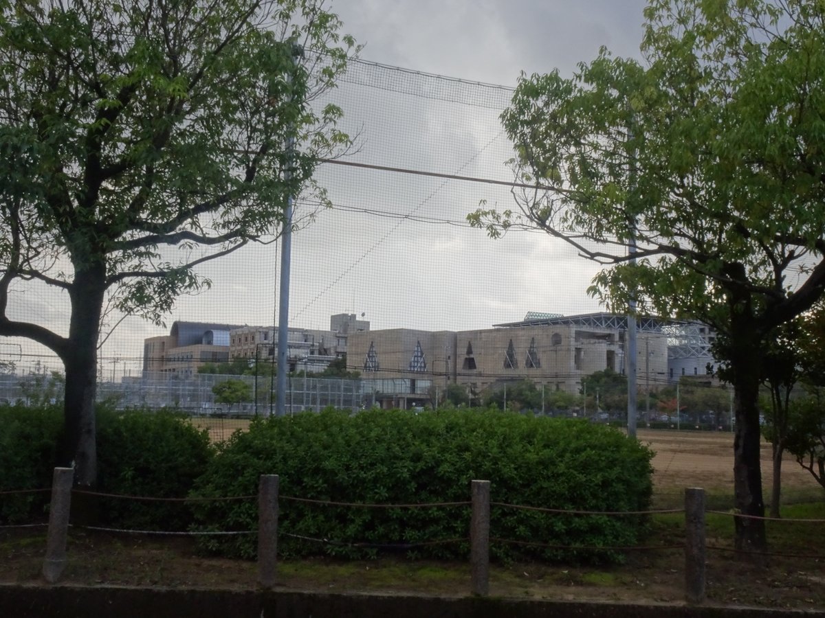 ころけろ tweet media