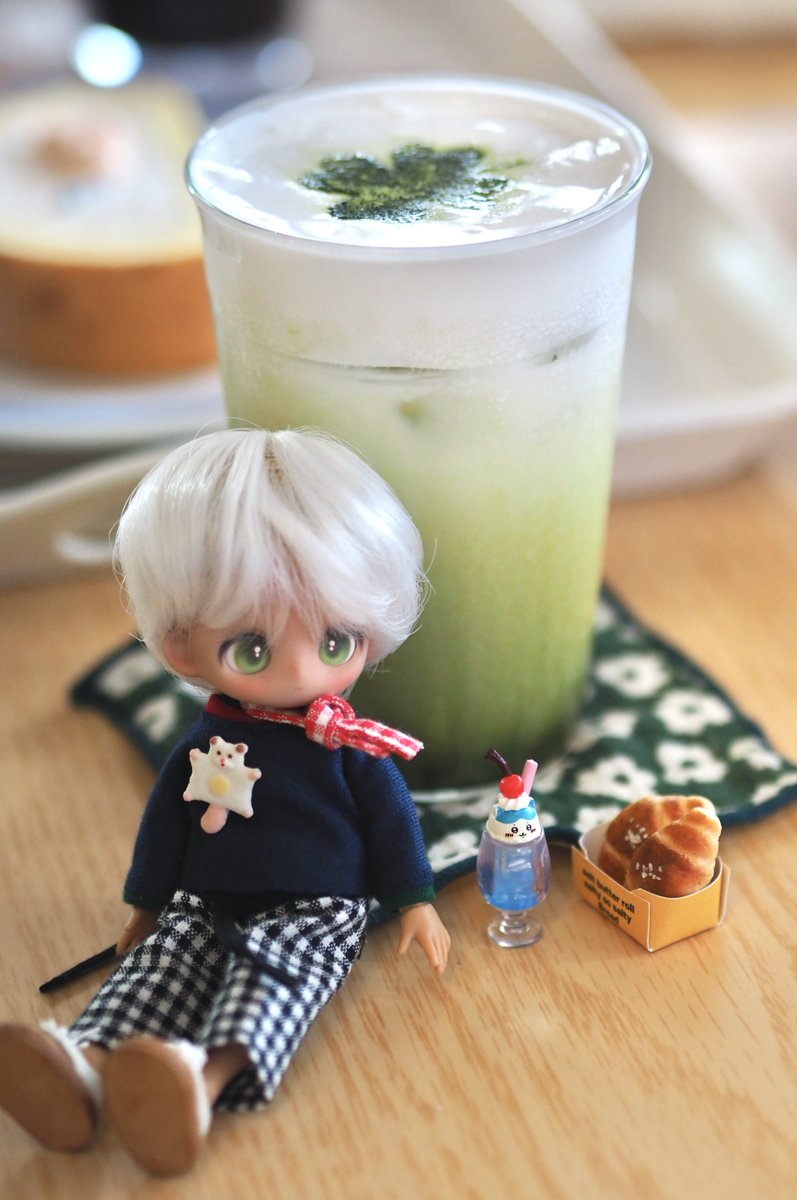 라야👻 tweet media