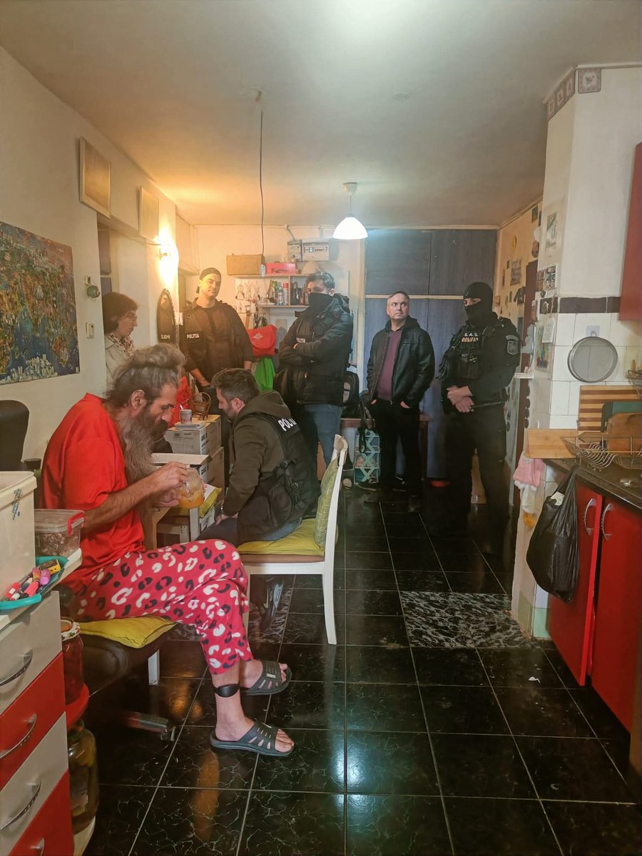 Adriana Vitan Balint tweet media