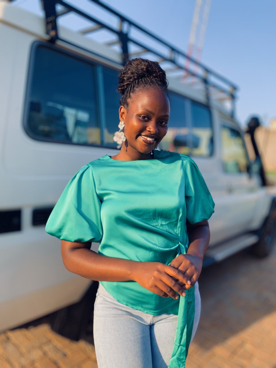 EDROSH 🤴 tweet media