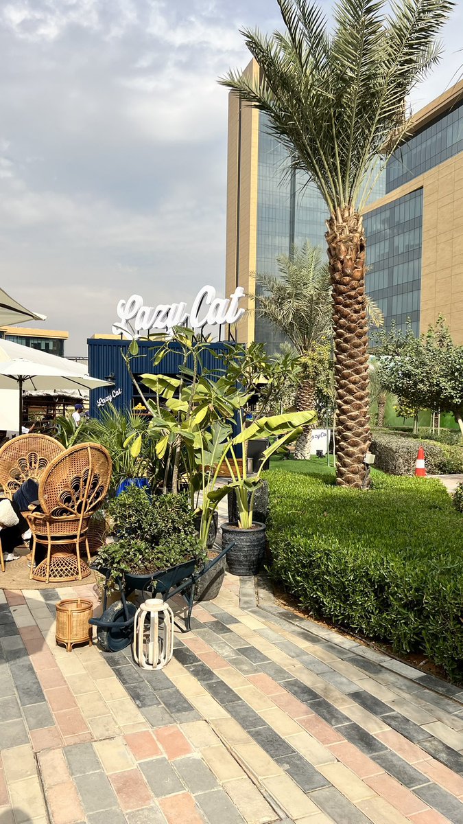 دليل حسان 🍔 ☕️ تغطيات الرياض tweet media