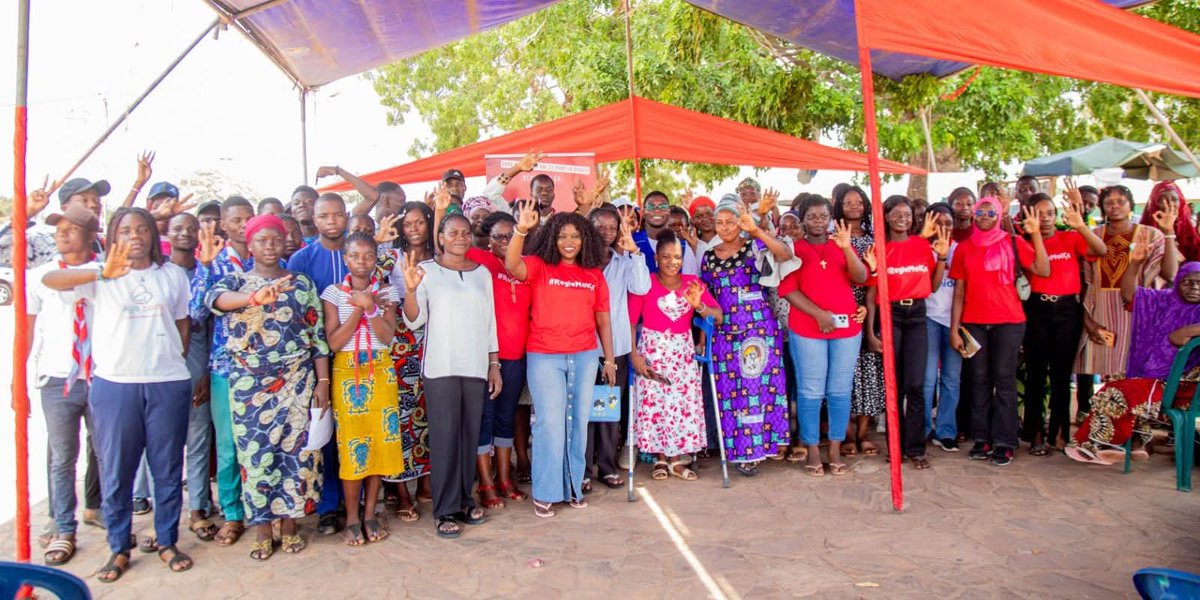 Prystill99's tweet photo. Heureux de voir les autorités administratives et communales réaffirmer leur engagement pour la promotion de la justice menstruelle pour les femmes et les filles de Parakou.

Les politiques publiques doivent accompagner ce combat. https://t.co/z3TL0IYY2X