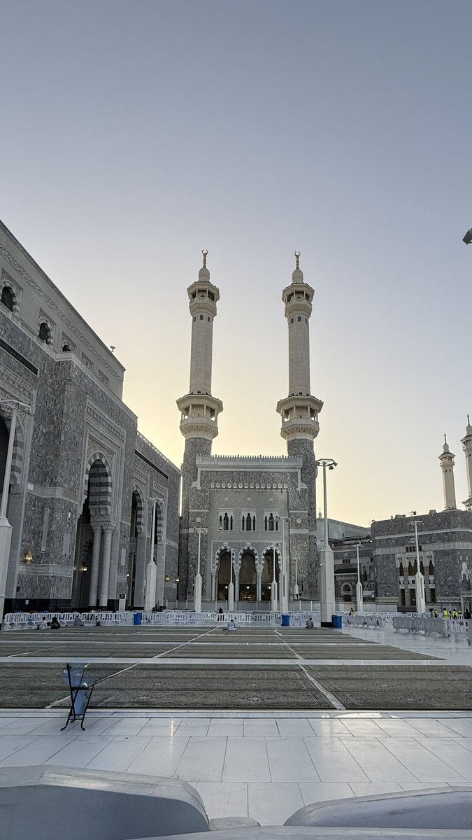 صَفاء . tweet media