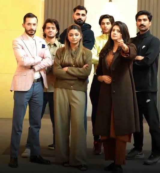 𝑨𝒑𝒐𝒔𝒕𝒂𝒕𝒆 𝒕𝒉𝒊𝒏𝒌𝒆𝒓 tweet media