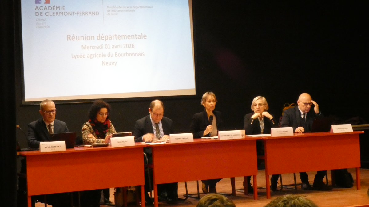 DSDEN_03's tweet photo. Mme la DASEN a réuni les cadres du 03 au @CdrNeuvy :
- Actualité dptle
- présentation Génération 2030, engagement citoyen
- Bilan étape projets péda maths et lexique
- PAS
- FSSSCT
S'en est suivi une visite de l’établissement et de l’exploitation.
Grand merci pour l'accueil 🙏 https://t.co/KWHajuGK2q