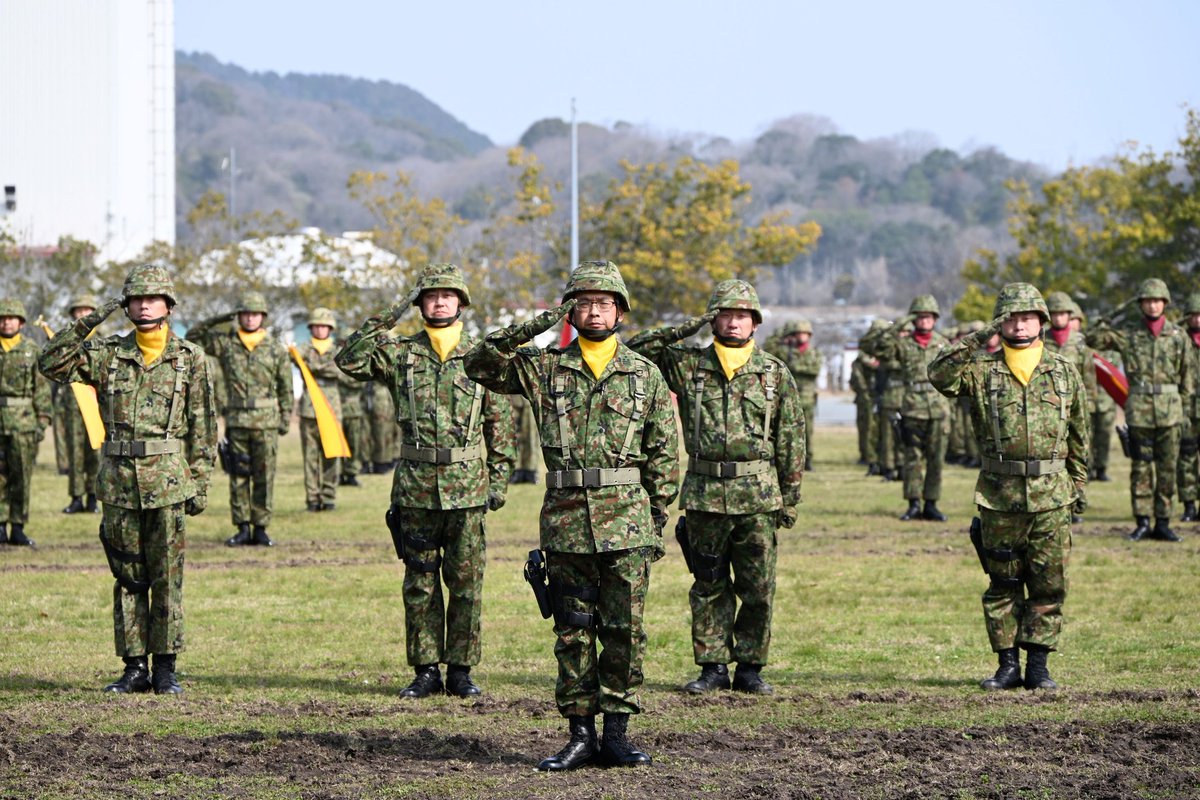 陸上自衛隊飯塚駐屯地 tweet media