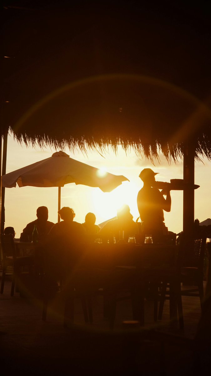 Free Flash Fiction tweet media