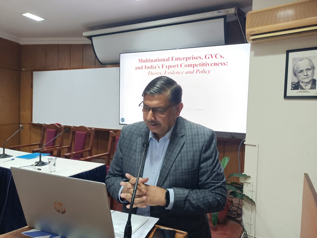 nageshkum's tweet photo. Enjoyed delivering the 2nd Mohanan Pillai Lecture @CdsTrivandrum in Trivandrum on MNEs, GVCs and India's Exports on 30 March, chaired by @Veeramani_CDS. Rich discussion on FDI's role in integrating with GVCs. India should also tap OFDI's potential to move up the value chains. https://t.co/XoUJJc5fFi