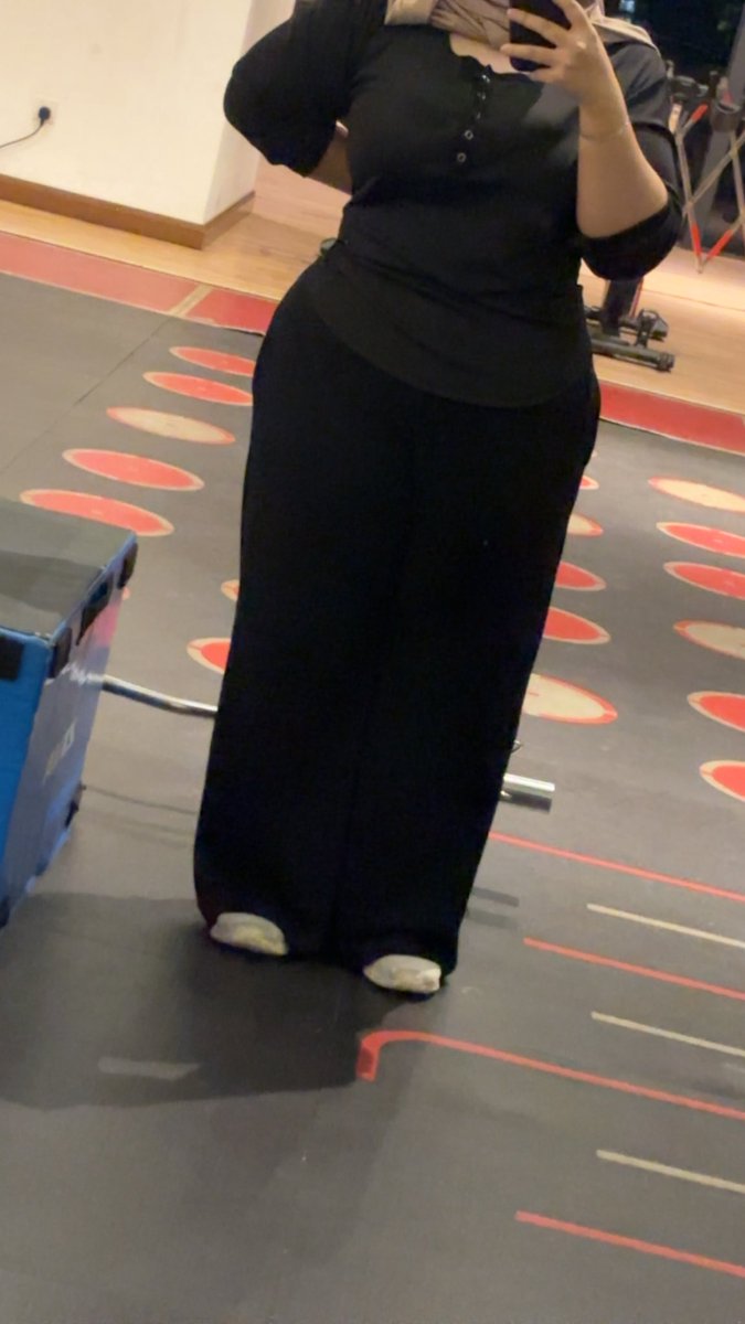 cj ˳༄꠶ tweet media