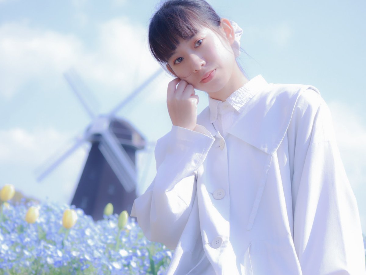 EOS_aze's tweet photo. 𝐧𝐞𝐦𝐨𝐩𝐡𝐢𝐥𝐚

 #写真好きな人と繋がりがたい 
 #セルフポートレート 
 #ネモフィラ  #春ポートレート https://t.co/nv7MOjAg4A