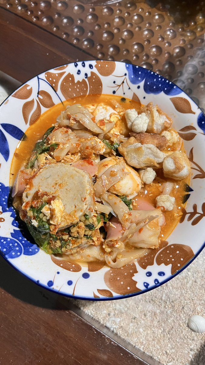 𝓻𝔂𝓷 tweet media