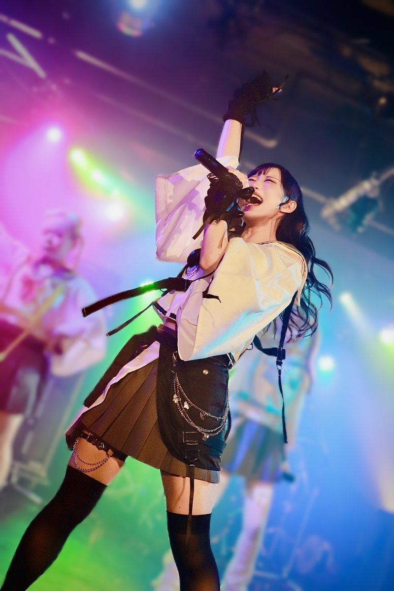 教祖マキナ様 tweet media