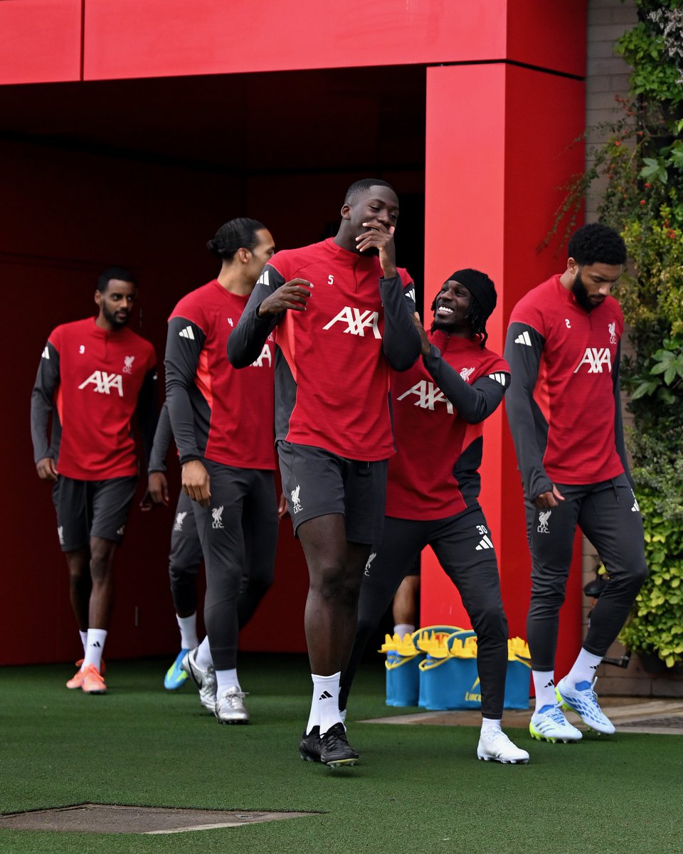 Liverpool FC tweet media