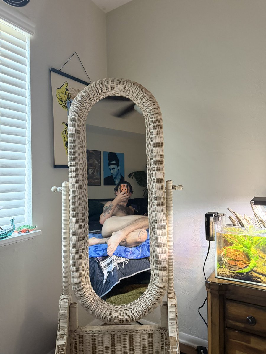 caleb 🕺 tweet media