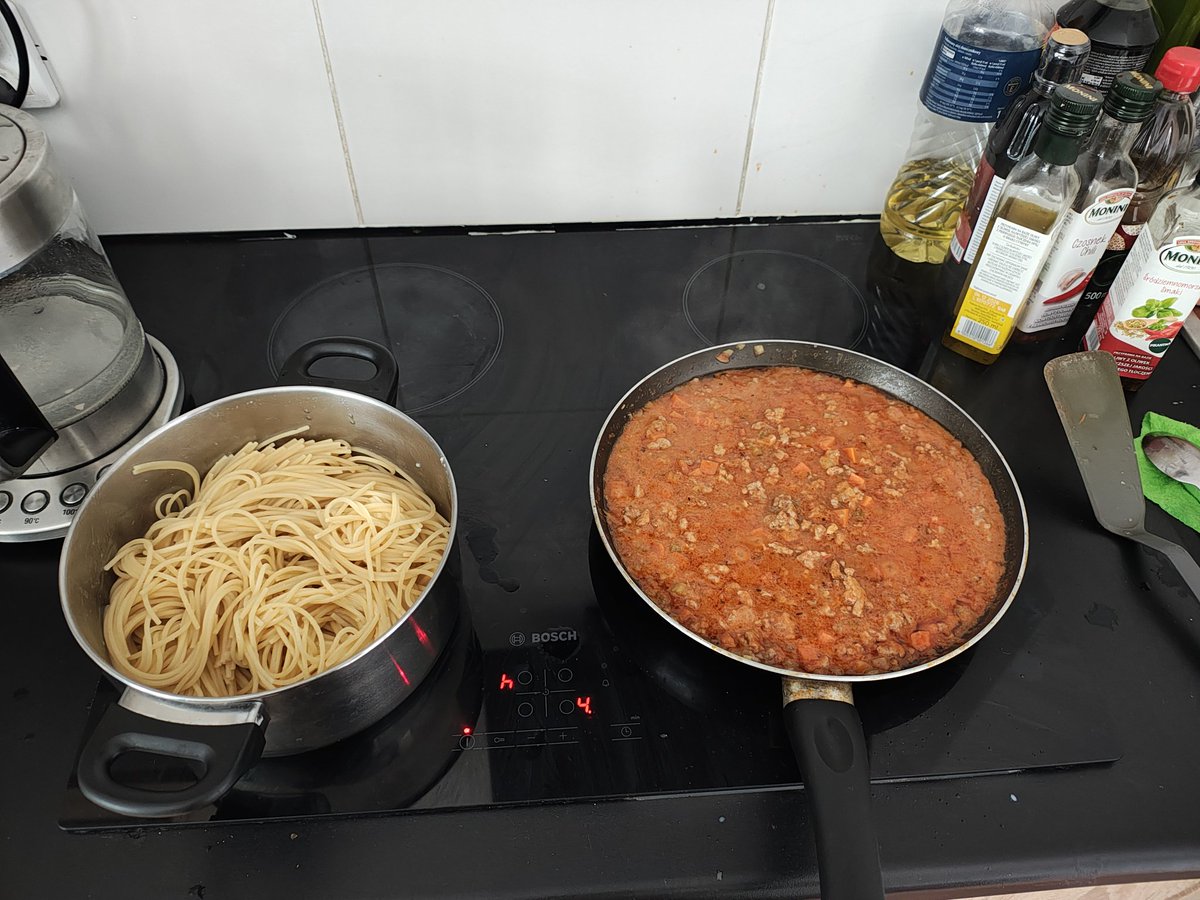 🌻романський хаос🌻 tweet media