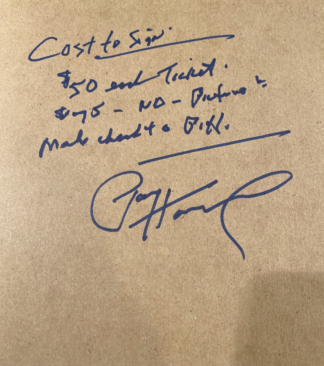 squinn34's tweet photo. @darrenrovell I did the same thing with Paul Hornung when he sent me his autograph price list. https://t.co/ZOSqzrmusj