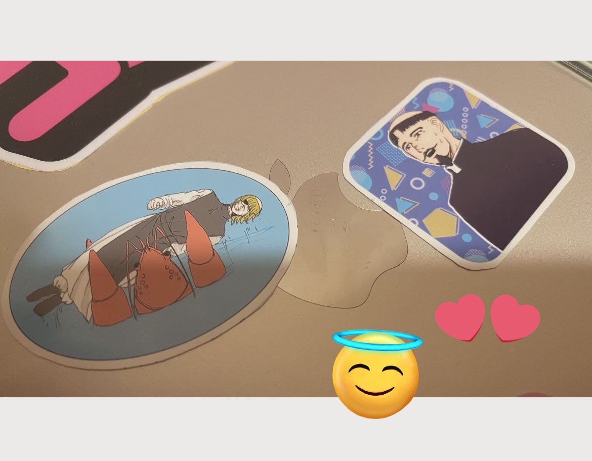 寝おきで tweet media