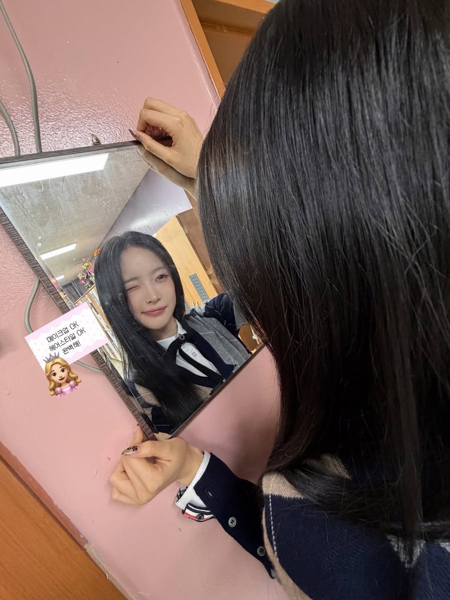 세잎 tweet media