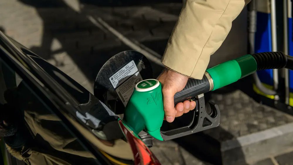 NOS Mirror tweet media