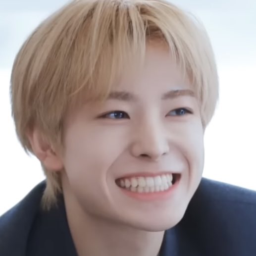 /ᐠ⩌⩊⩌ﾏ🪽 tweet media