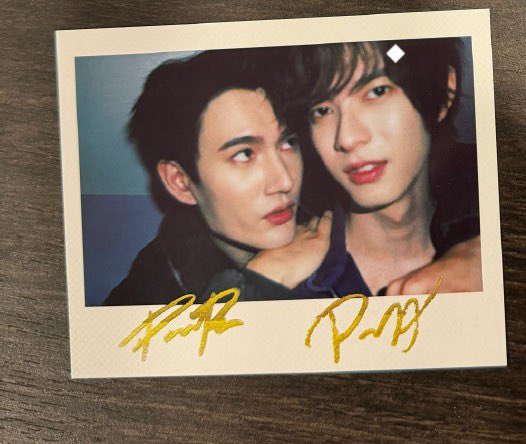 mel ☁️ tweet media