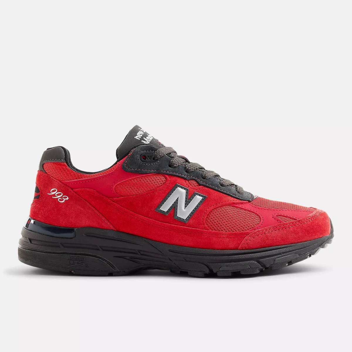 KicksFinder tweet media