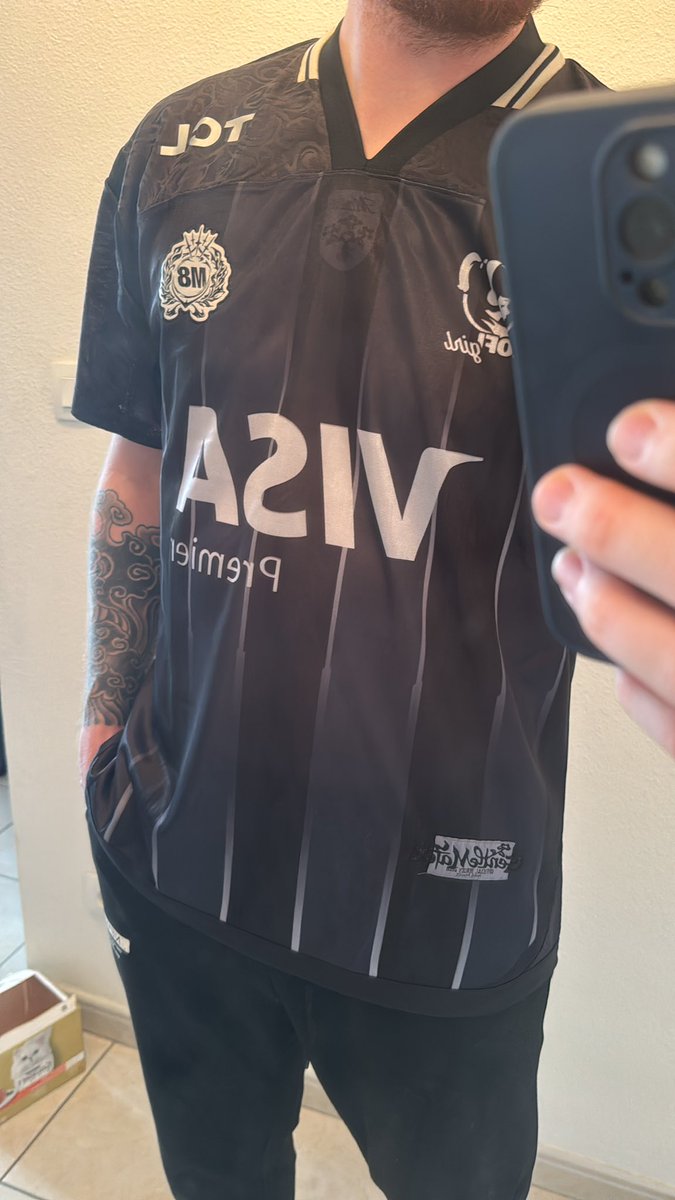 Sango_w7's tweet photo. J’ai enfin reçu le maillot !! 🥳
Il était temps 😭

Merci @gentlemates même si les délais étaient vraiment abus�� ! 

#M8WIN https://t.co/9vF9tqsdIY