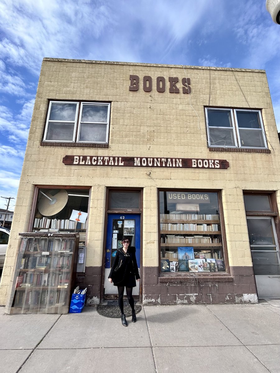 isberryauthor's tweet image. Kalispell, MT: cool used bookstore; delighted to find THE PEACOCK AND THE SPARROW on the shelves of the Flathead County Library. @imagineiflib @Visit_Kalispell @AtriaMysteryBus #kalispell #montana #spy #spynovel