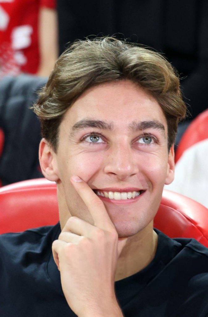 Max George Russtappen tweet media