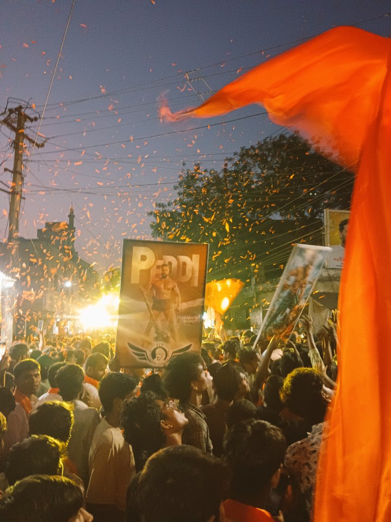 Exclusive Charan Fans tweet media