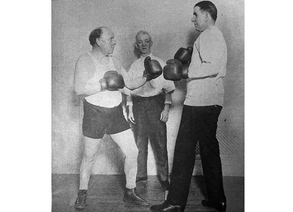 100YearsAgoNews tweet media