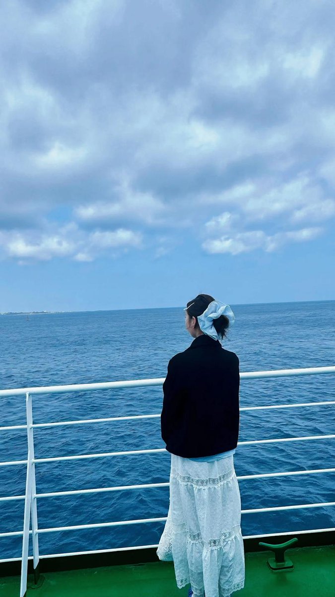 ChayKul2769's tweet photo. 青瓷让丫鬟送走了麻大夫后，对着白氏说了豆几句不阴不阳的场面话：“想来您是自个儿吓自个儿，这不没传毛病不是，若是媒平日受累了，多歇歇便是，免得让人担心，好在视这次是真没事儿，生病可不是频闹着玩的，遭罪呢。” https://t.co/auhSA9zfQB