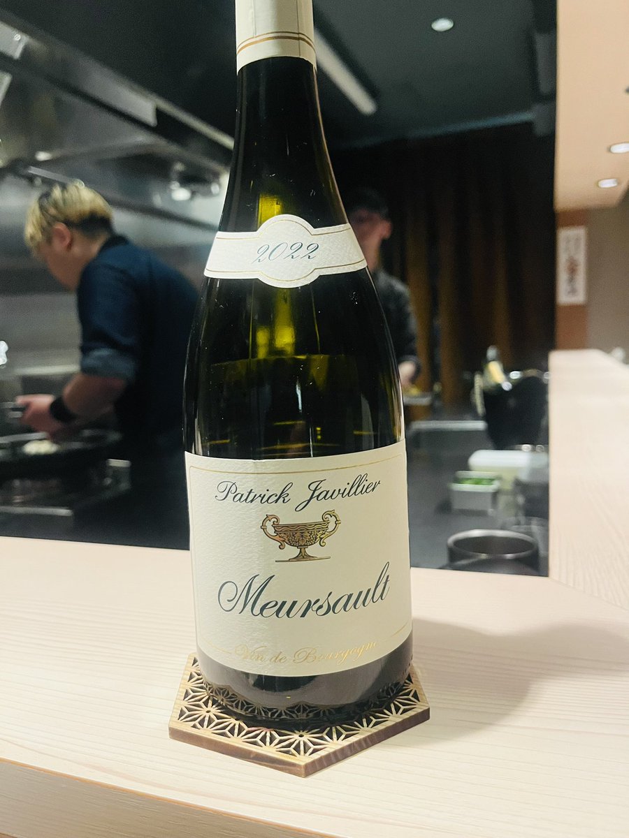 Sスワロフスキー tweet media