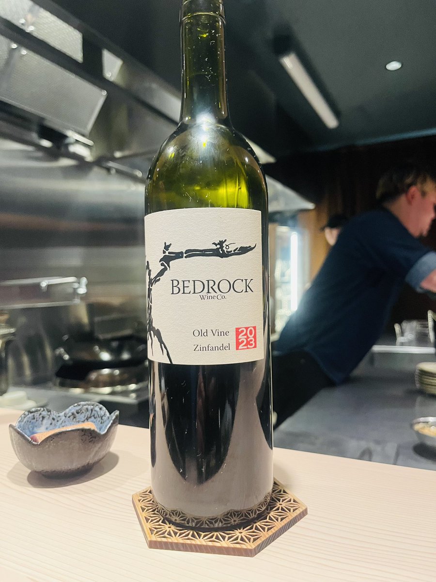 Sスワロフスキー tweet media