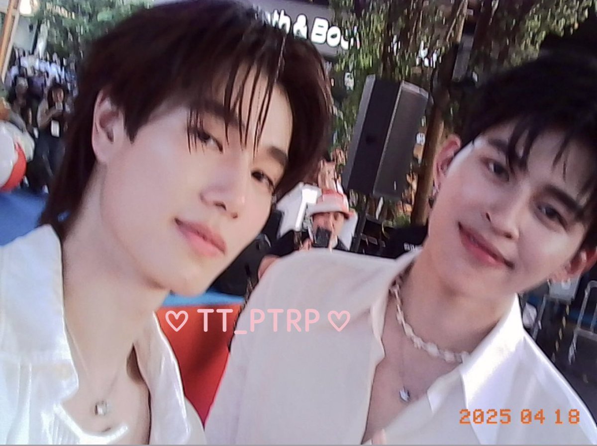 ♡̎☁♡̷ ต.ต. ♡̷☁♡̎ ปลิวไป 2 แล้ว วอนอีลอนโปรดเห็นใจ tweet media