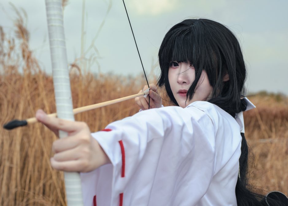 “이누야샤… 나도 네가 지켜야 할 것에 있니?”
犬夜叉…私も、お前が守るべき存在なのか？