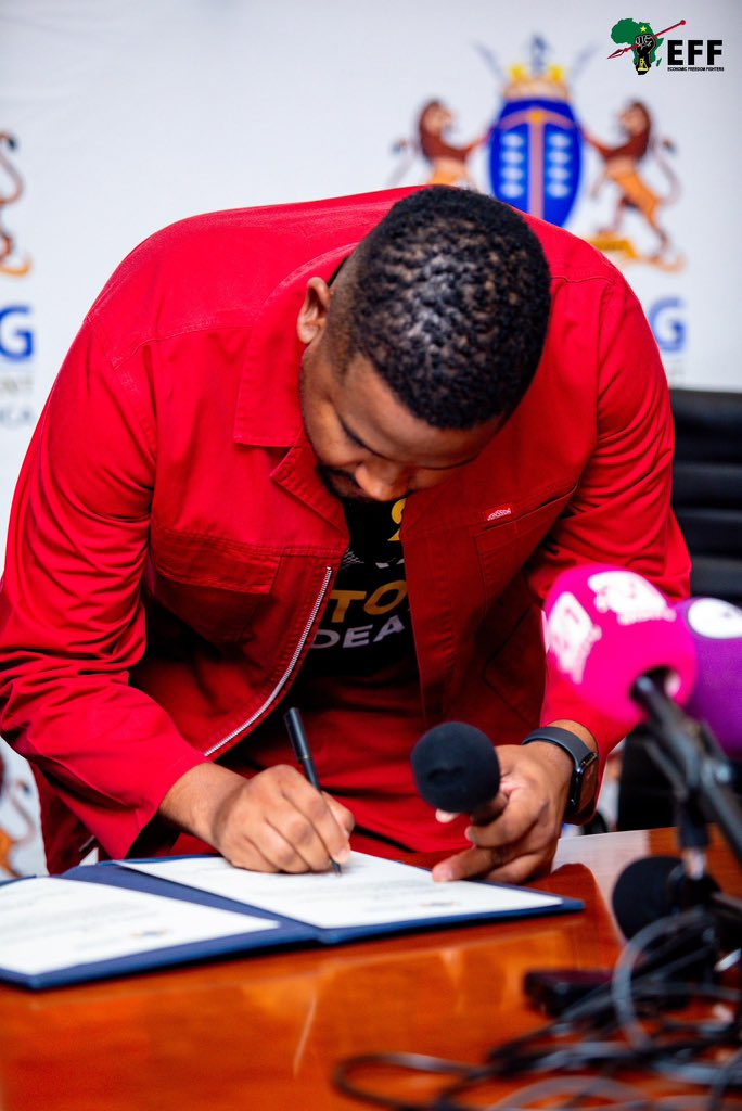 Msunu ka Johann Rupert tweet media