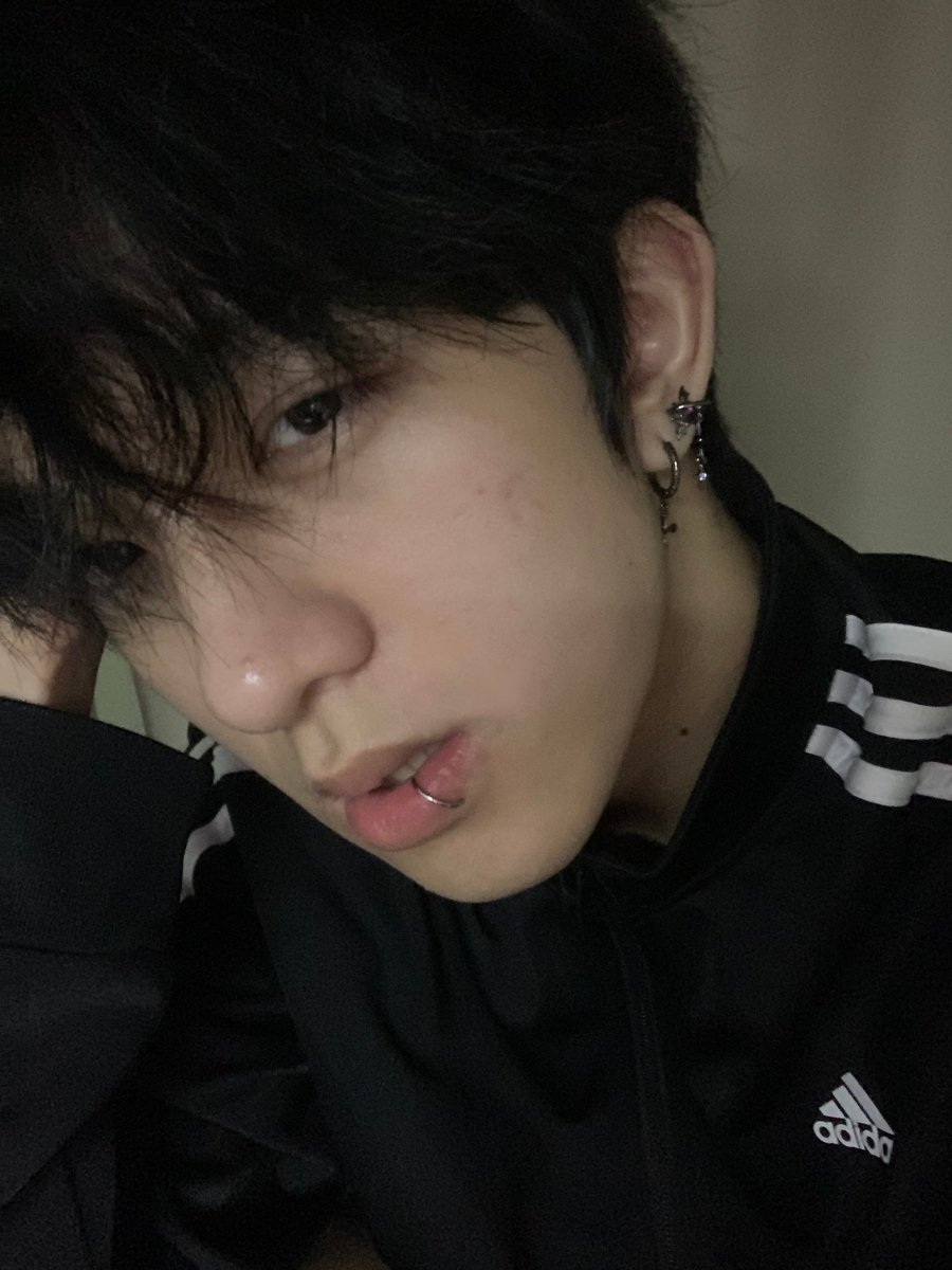 神秘恋姐癖( ⩌ - ⩌ ) tweet media