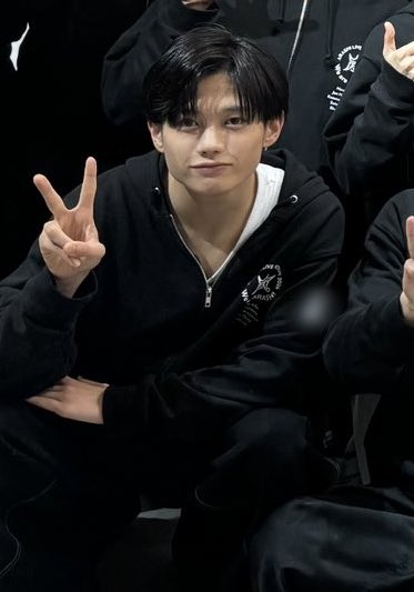 𝘈𝘺 tweet media