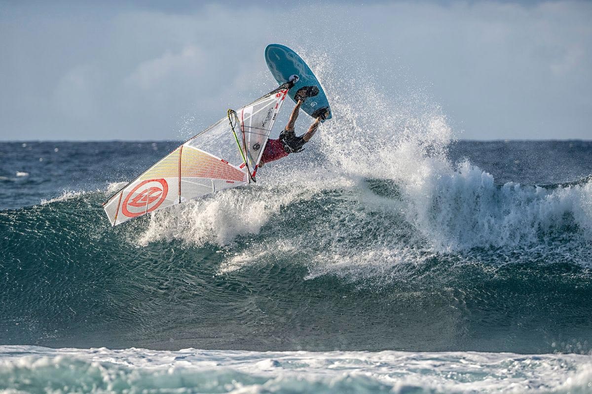 Windsurfjournal.com tweet media