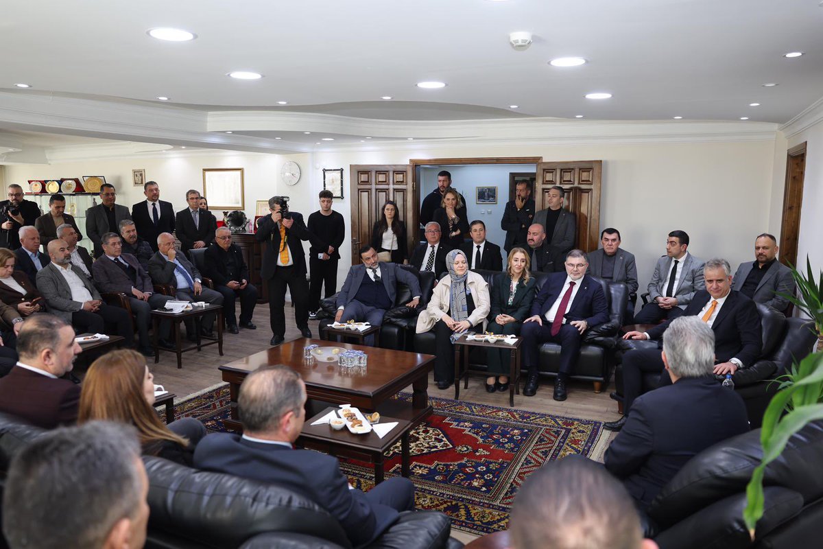 AK Parti İnsan Hakları Başkanlığı tweet media