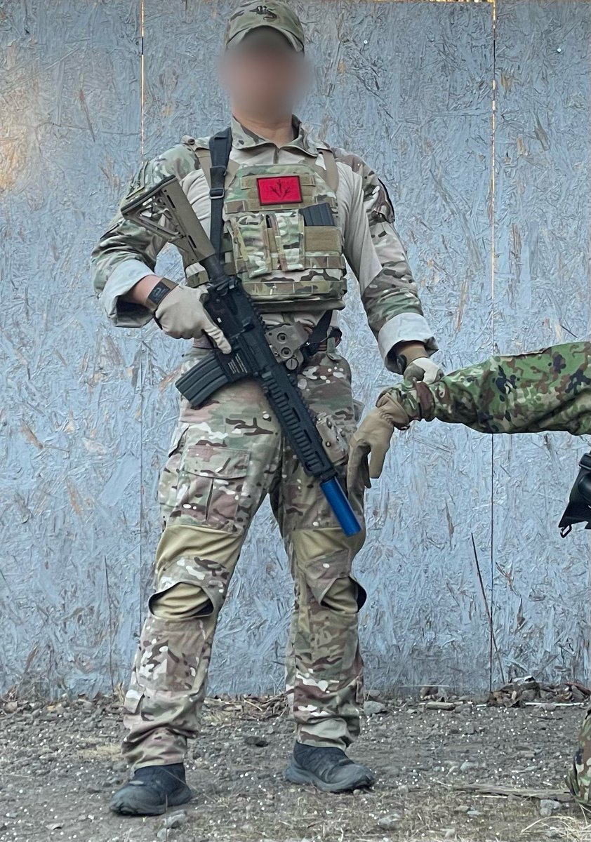 怖梨神 tweet media