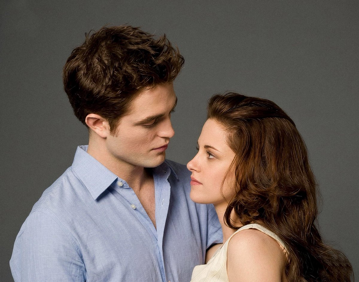morebeward's tweet photo. eles são muito edward cullen e bella swan dos livros não tem condições https://t.co/zPhZeb2lEh