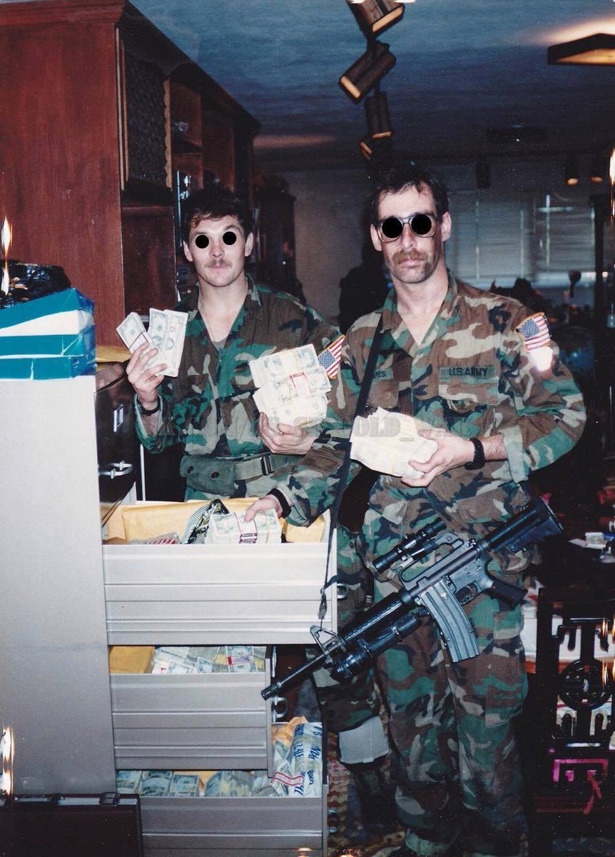AK74respecter's tweet photo. December 1989, Panama. https://t.co/rK38rComZV