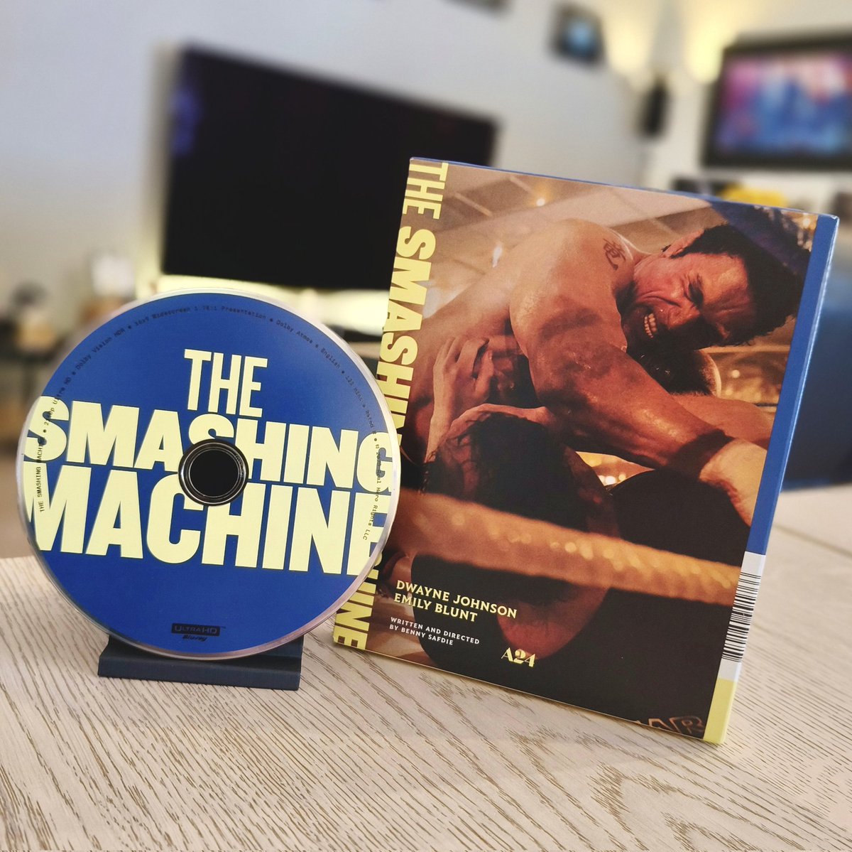 leloupceleste's tweet photo. [FOCUS 4K] #SmashingMachine
Dolby Vision | VO Dolby Atmos
Special Edition
US (A24)

#4KUltraHD #WeLovePhysicalMedia https://t.co/bHhKOBhvQ1