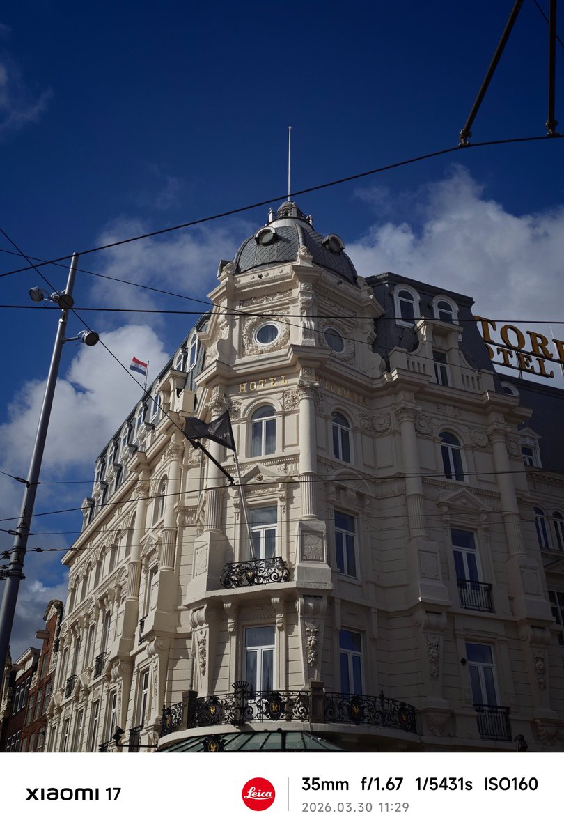 CConceptCreator's tweet image. Taken on the Xiaomi 17 @Xiaomi 
#Shotonsnapdragon #Amsterdam