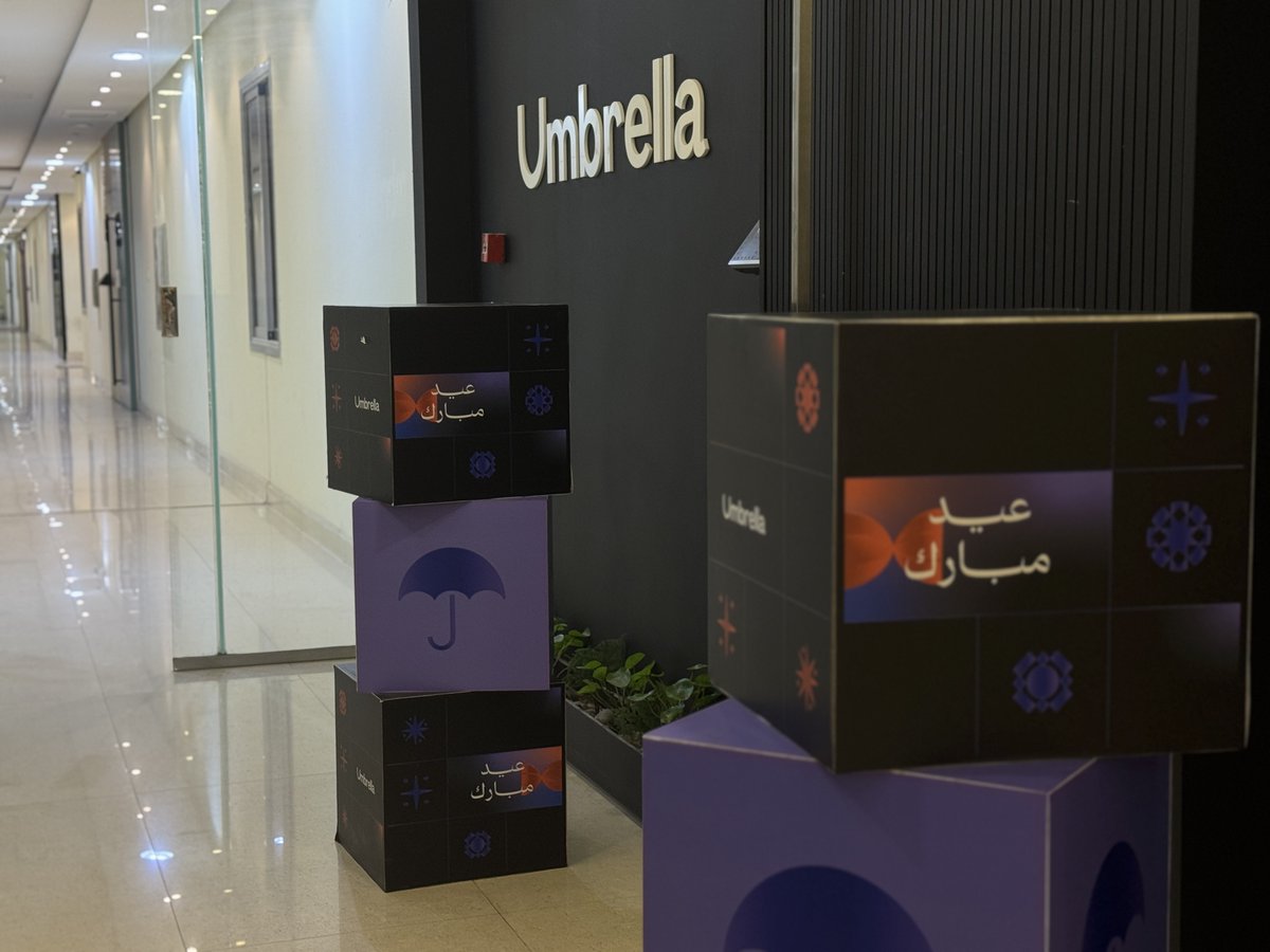 theeumbrella_sa's tweet photo. احتفالات العيد في آمبريلا باقي مكملة.👀
عيدكم مبارك، وينعاد علينا وعليكم بالصحة والعافية.☂️

#عيد_الفطر_المبارك https://t.co/oXjqVDUz9Z