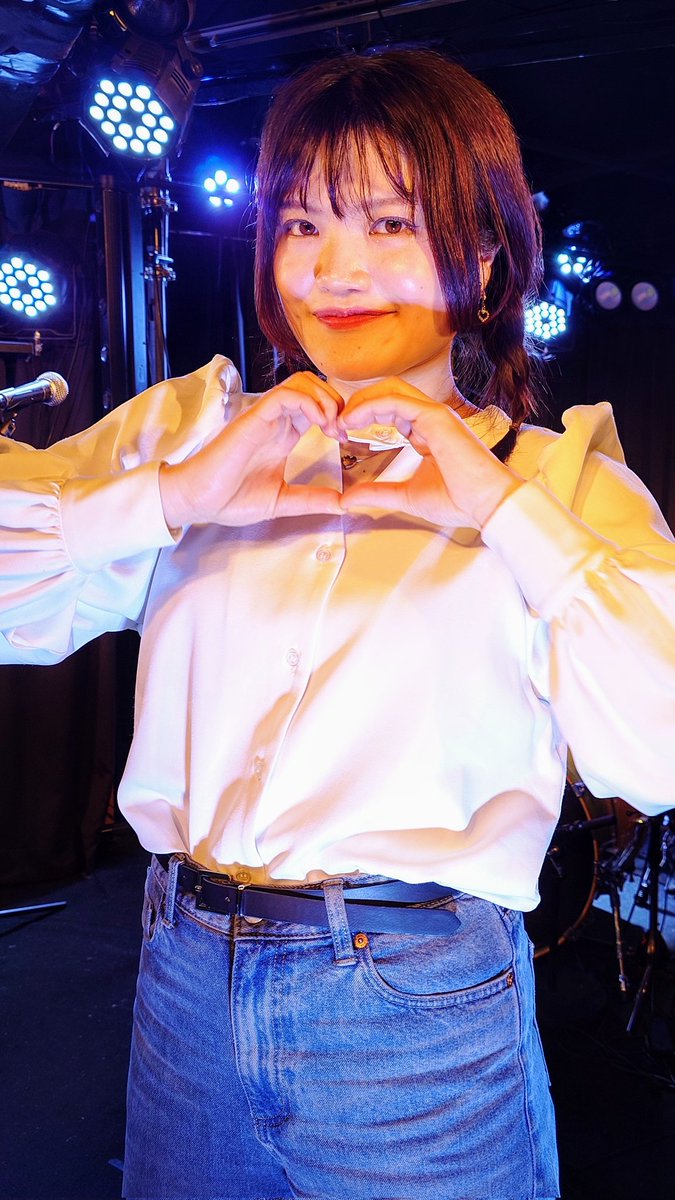 akira19670414's tweet image. 26/4/2(木)Kyon@下北沢VOICE FACTORY
×Rock Cafe&amp;amp;Bar OZ「花唄日和 vol.43」
今日も楽しかったーーー！ありがとう🌸
#Kyon