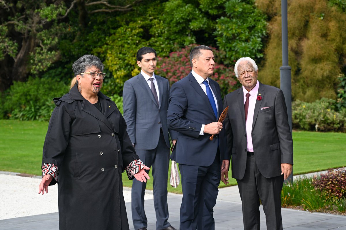 NZinMoscow's tweet photo. “Congratulations to H.E. Alisher Kayumov on his appointment as first Ambassador of Uzbekistan to New Zealand following his presentation of credentials to Her Excellency Dame Cindy Kiro, Governor General of New Zealand. 🇳🇿 🇺🇿” https://t.co/wbnqwxDVDO